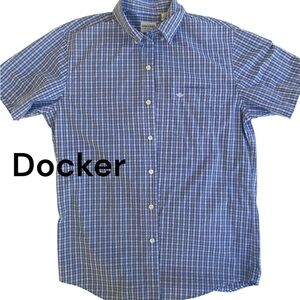 Dockers Blue and White Plaid Short-Sleeve Button-Down Shirt